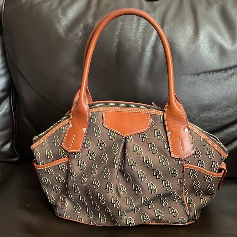 Dooney & Bourke Signature Odine Bag - Picture 2 of 9